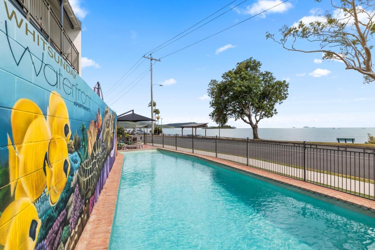 Whitsunday Waterfront Apartments Airlie Beach Exterior photo